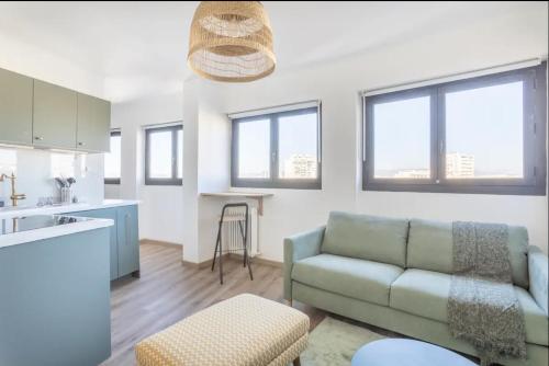 Appt proche plage des Catalans 97CORT1