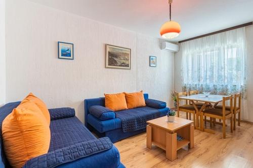 共用Lounge/電視區, Apartment in Cres with Terrace, Air condition, WIFI, 5205-1 in 茨雷斯 共用Lounge/電視區, Apartment in Cres with Terrace, Air condition, WIFI, 5205-1 in 茨雷斯