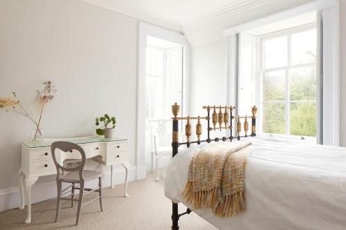 Stylish Scottish Manor, Coillemore House