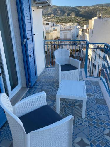 شرفة/ تراس, B&B Casa Prencipe in ماتيناتا شرفة/ تراس, B&B Casa Prencipe in ماتيناتا