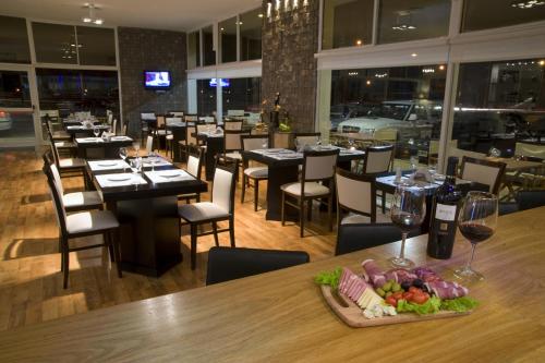 레스토랑, Global Hotel in 센테나리오 레스토랑, Global Hotel in 센테나리오