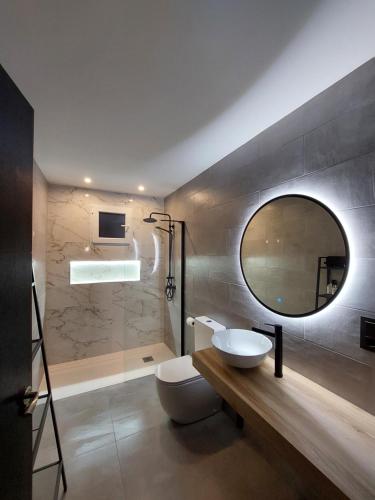 Zuhanyzó, Casa Sixto in Cortes Y Graena Zuhanyzó, Casa Sixto in Cortes Y Graena