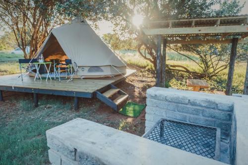Hluhluwe Bush Camp Glamping Village in Hluhluwe Hluhluwe Bush Camp Glamping Village in Hluhluwe