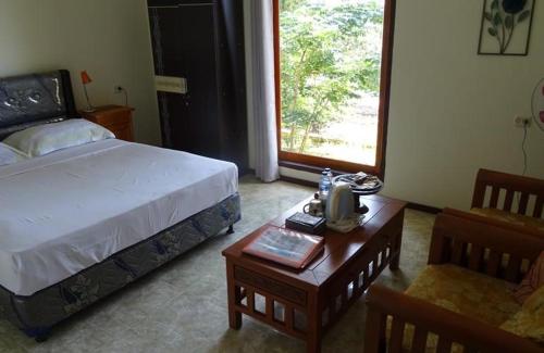 Dolidi Ndano Towale Resort in Tentena Dolidi Ndano Towale Resort in Tentena