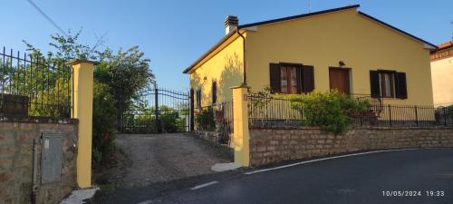 Exterior view, La casa sul poggio in Lubriano Exterior view, La casa sul poggio in Lubriano