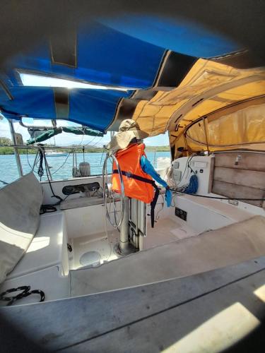 Sailboat Valhalla, Tilly's Sail Tours in Siaton Sailboat Valhalla, Tilly's Sail Tours in Siaton