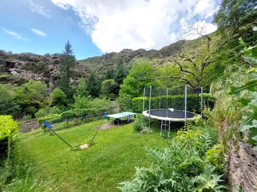 ملعب للأطفال, La Fontchaude (Cabrespine) in كابريسبين ملعب للأطفال, La Fontchaude (Cabrespine) in كابريسبين