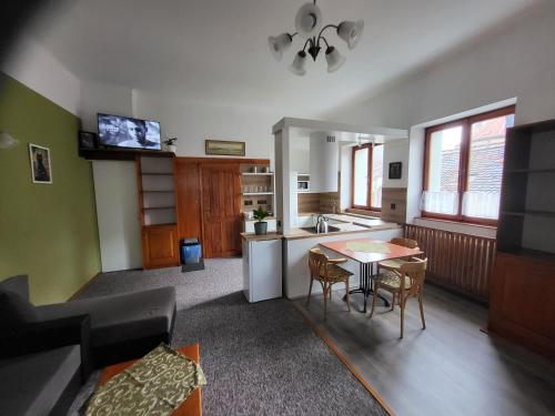 ห้องพัก, Apartmán Julie Heřmanův Městec, Chrudim (Apartman Julie Hermanuv Mestec, Chrudim) in เฮอร์มานูฟ เมสเตซ ห้องพัก, Apartmán Julie Heřmanův Městec, Chrudim (Apartman Julie Hermanuv Mestec, Chrudim) in เฮอร์มานูฟ เมสเตซ