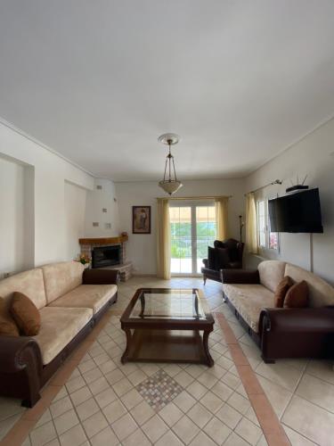 Samos Villa With Pool in Marathokampos Samos Villa With Pool in Marathokampos