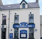入口, 維多利亞酒店 (Victoria Inn) in 阿爾斯通鎮中心 入口, 維多利亞酒店 (Victoria Inn) in 阿爾斯通鎮中心