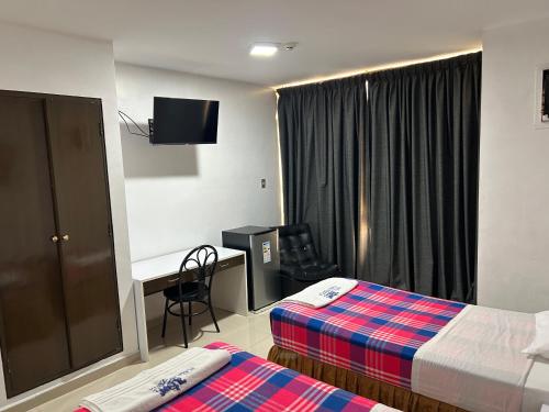 Hotel Plaza Venezuela in Parroquia El Recreo Hotel Plaza Venezuela in Parroquia El Recreo