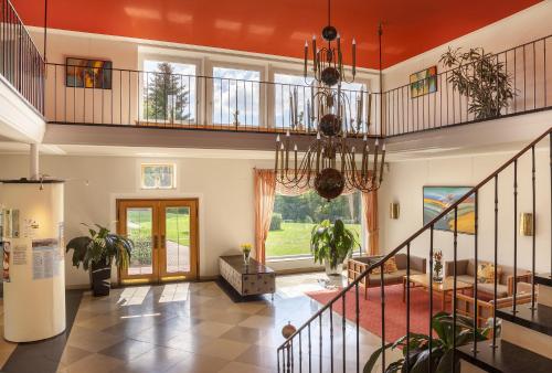 ล็อบบี้, Hotel Schwarzwald Freudenstadt in ฟรอยเดนสตัดท์ ล็อบบี้, Hotel Schwarzwald Freudenstadt in ฟรอยเดนสตัดท์