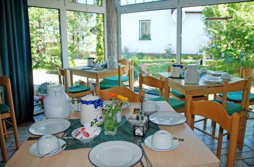 Facilities, Pension Seeperle in Ostseebad Sellin Facilities, Pension Seeperle in Ostseebad Sellin