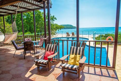 陽台/露台, Bliss By The Sea - Beach Front Villa with Private Pool in 珍寶海灘 陽台/露台, Bliss By The Sea - Beach Front Villa with Private Pool in 珍寶海灘