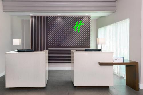 Lobby, Holiday Inn Miami-Doral Area By IHG in Miami (FL) Lobby, Holiday Inn Miami-Doral Area By IHG in Miami (FL)