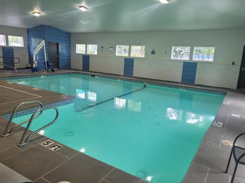 科达伦贝蒙特套房酒店 (Baymont by Wyndham Coeur D Alene) in 多蓝湖(ID) 科达伦贝蒙特套房酒店 (Baymont by Wyndham Coeur D Alene) in 多蓝湖(ID)