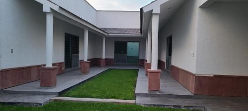 Villa napoles in 森德羅斯住宅區 Villa napoles in 森德羅斯住宅區