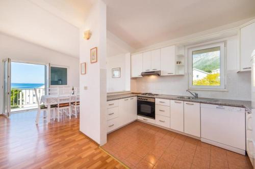 Apartments Slavena in Gradac Apartments Slavena in Gradac