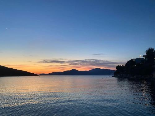 Bigovo Bush House Montenegro Coast in Bigova Bigovo Bush House Montenegro Coast in Bigova