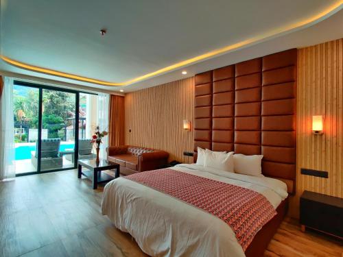 Lake View Resort in Pokhara Lake View Resort in Pokhara