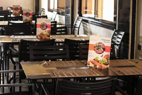 Étterem, IAZAL Hotel Ouarzazate in Ouarzazate Külváros Étterem, IAZAL Hotel Ouarzazate in Ouarzazate Külváros