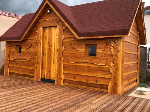 شرفة/ تراس, Domaine Rosfelder - locations de gîte et cabane insolite (Domaine Rosfelder - locations de gite et cabane insolite) in Gertwiller شرفة/ تراس, Domaine Rosfelder - locations de gîte et cabane insolite (Domaine Rosfelder - locations de gite et cabane insolite) in Gertwiller