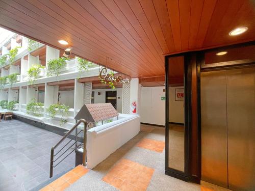 アラワナ リージェンシー パーク スクンビット6