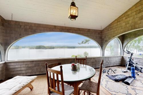 Winnisquam Lake Retreat in Тилтон Winnisquam Lake Retreat in Тилтон