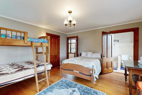 Winnisquam Lake Retreat in Тилтон Winnisquam Lake Retreat in Тилтон