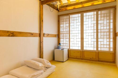 This photo about Gaeunchae shared on HyHotel.com