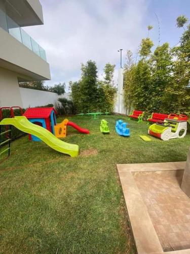 Appartement avec piscine et accès à la plage (Appartement avec piscine et acces a la plage) in 希迪拉哈尔 Appartement avec piscine et accès à la plage (Appartement avec piscine et acces a la plage) in 希迪拉哈尔