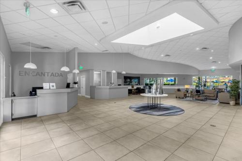 4 Bedroom- 3 Bathroom- Encantada 3150Yl