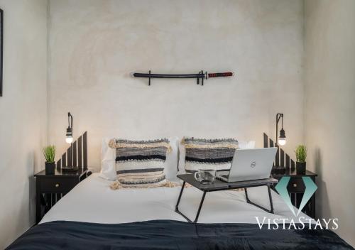 Japanese-inspired Cozy 1-Bed in Manchester by Vista Stays