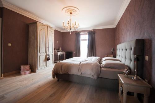 This photo about B&B Le Petit Chateau shared on HyHotel.com