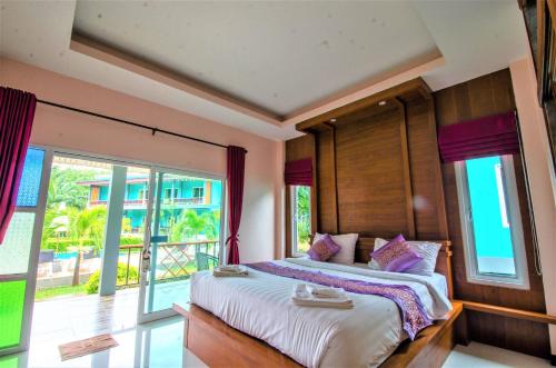 Tum Mai Kaew Lanta Resort in Klong Tob Beach Tum Mai Kaew Lanta Resort in Klong Tob Beach