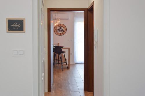 Indgang, Silentium Premium Apartman Sárvár (Silentium Premium Apartman Sarvar) in Petőfi Sándor lakótelep Indgang, Silentium Premium Apartman Sárvár (Silentium Premium Apartman Sarvar) in Petőfi Sándor lakótelep