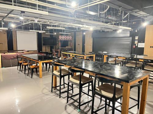 Restaurant, Comin' place in Nantun District Restaurant, Comin' place in Nantun District