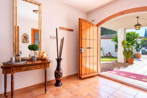 Stunning villa with pool by Costarentals - Ref 41 in Dona Pilar Stunning villa with pool by Costarentals - Ref 41 in Dona Pilar