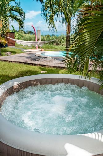 poreamme, Au son des Grenouilles in Sainte Rose poreamme, Au son des Grenouilles in Sainte Rose