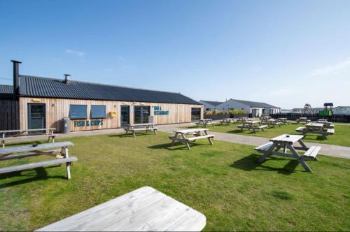 Cozy’s caravan hire in Lossiemouth Cozy’s caravan hire in Lossiemouth