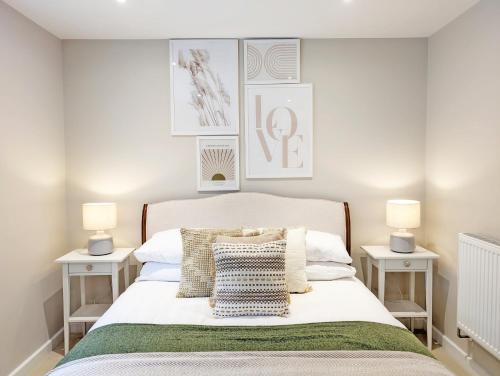 Roseland Apartment 2 in Arundel Roseland Apartment 2 in Arundel