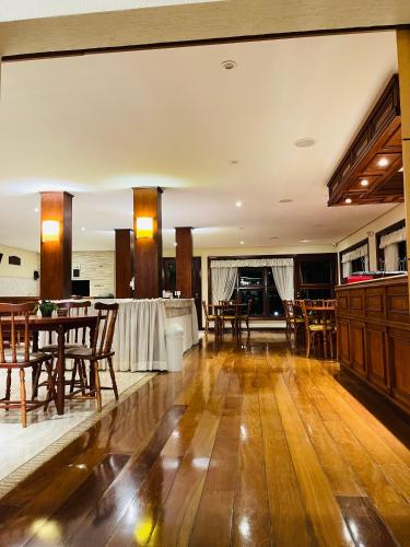 Restaurant, Pousada Joia da Serra by Hotel Platanus in Campos Do Jordao Restaurant, Pousada Joia da Serra by Hotel Platanus in Campos Do Jordao