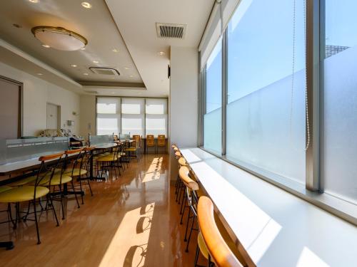 อาหารและเครื่องดื่ม, Hotel Econo Kameyama in ซูซูกะ อาหารและเครื่องดื่ม, Hotel Econo Kameyama in ซูซูกะ