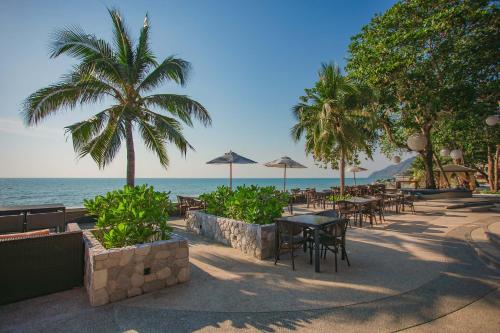 Koh Chang Grand View Resort in White Sand Beach Koh Chang Grand View Resort in White Sand Beach