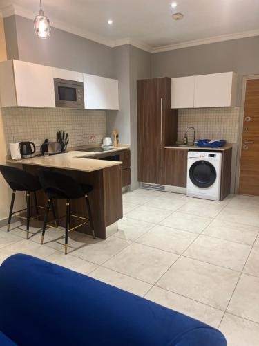 Avant Garde Luxury Apartment in لابون Avant Garde Luxury Apartment in لابون