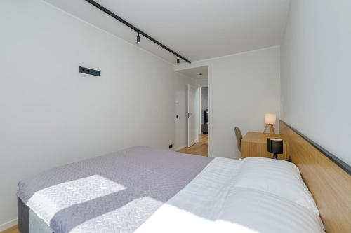 New apartment near the airport, city center in Sikupilli