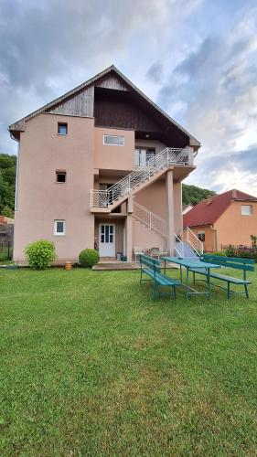 Nest for rest in Mojkovac Nest for rest in Mojkovac