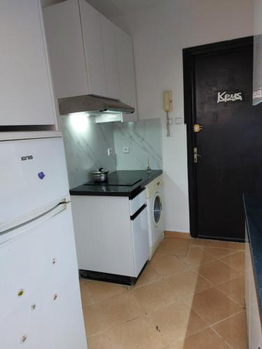 Appartement entier a une chambre a coucher in El Houda Appartement entier a une chambre a coucher in El Houda
