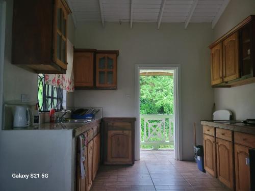 East Caribbean Lodging in Corinth East Caribbean Lodging in Corinth
