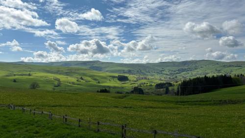 A környék, Chalet des Gardettes, belle vue 1220m d'altitude in La Godivelle A környék, Chalet des Gardettes, belle vue 1220m d'altitude in La Godivelle